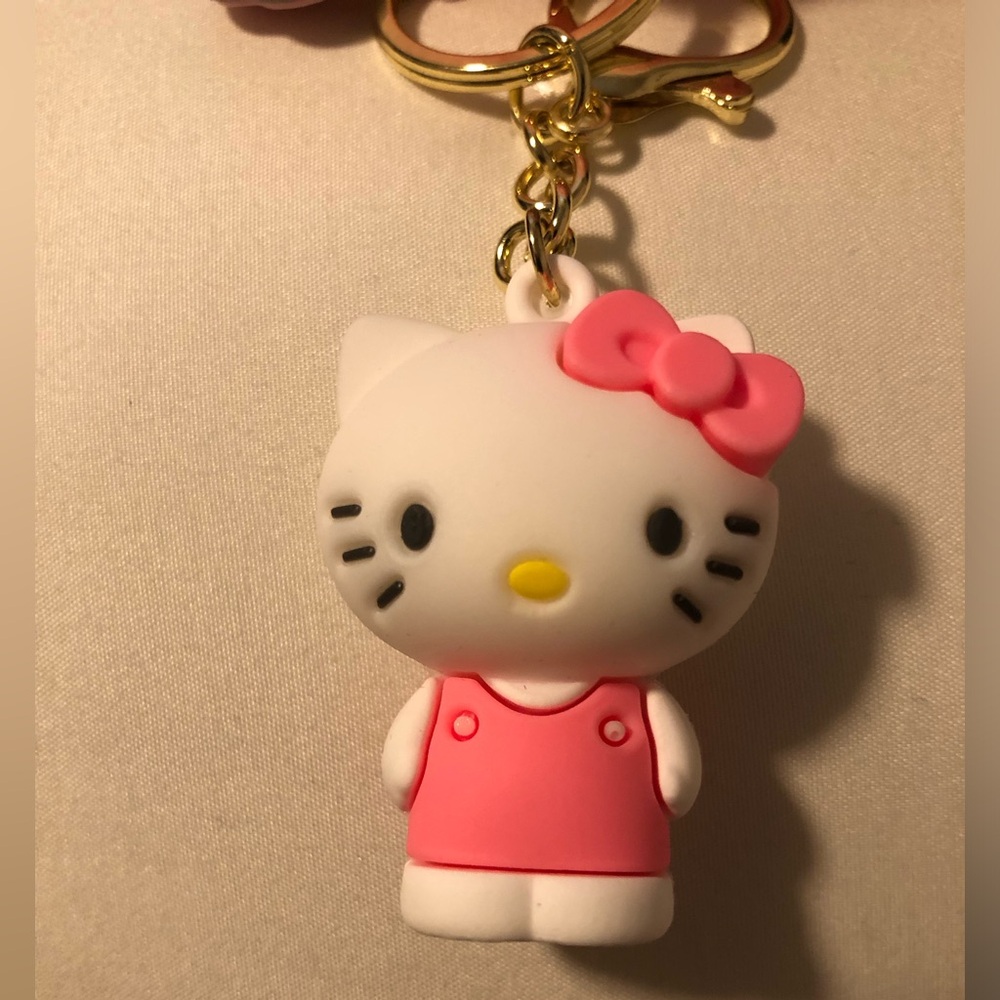 Hello Kitty NWOT keychain+bag charm - Picture 2 of 2